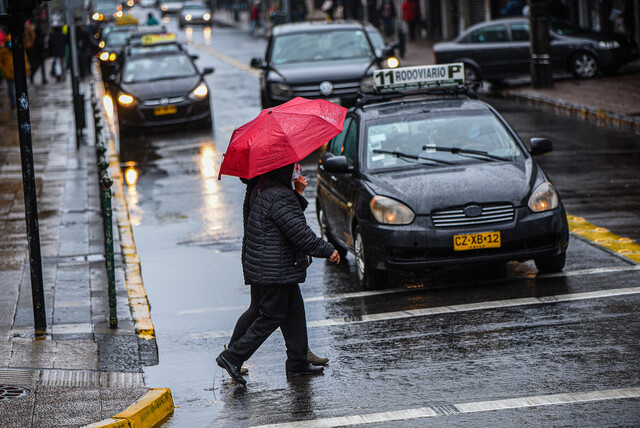 Onemi decretó Alerta Temprana Preventiva en 8 regiones por sistema frontal