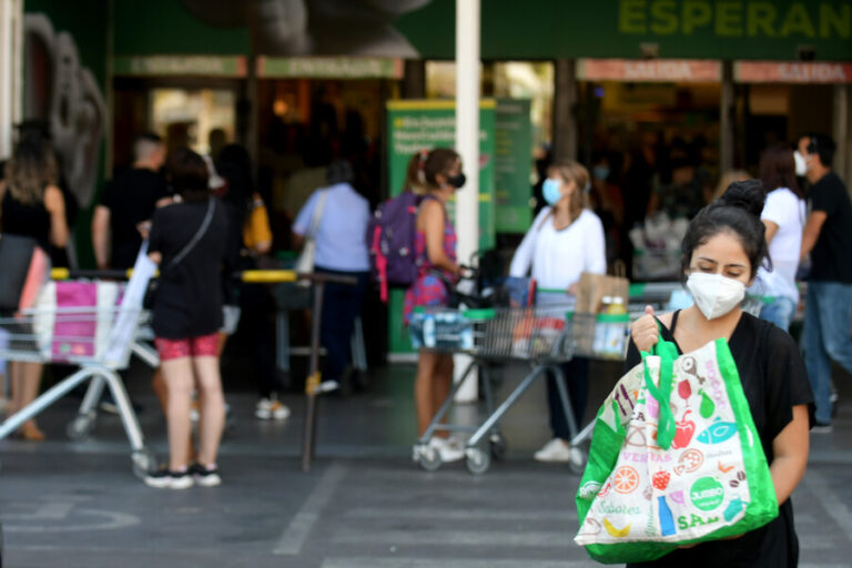 01 de mayo: ¿Cómo funcionará el comercio este fin de semana?