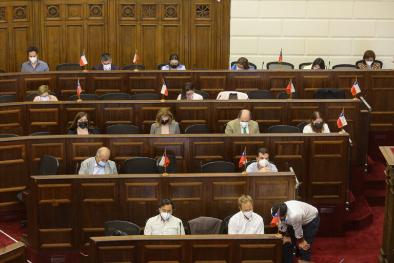 Convencionales de Vamos por Chile pidieron a Quinteros 