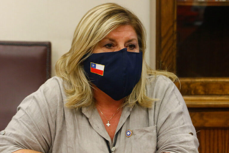 Bancada republicana sancionó a la diputada Gloria Naveillán por apoyar el quinto retiro de fondos
