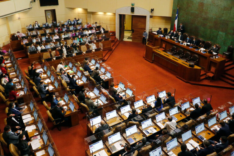 Cámara realiza sesión especial sobre establecimiento de sistema de transporte intermodal de trenes para todo Chile