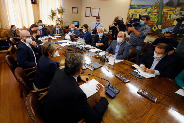 Proyecto sobre sueldo mínimo comenzará su tramitación el lunes en la comisión de Trabajo de la Cámara