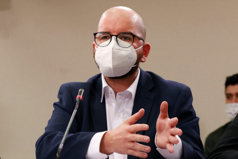 Jackson reitera que Marcel no le agradeció a la DC por el rechazo de los proyectos de retiro