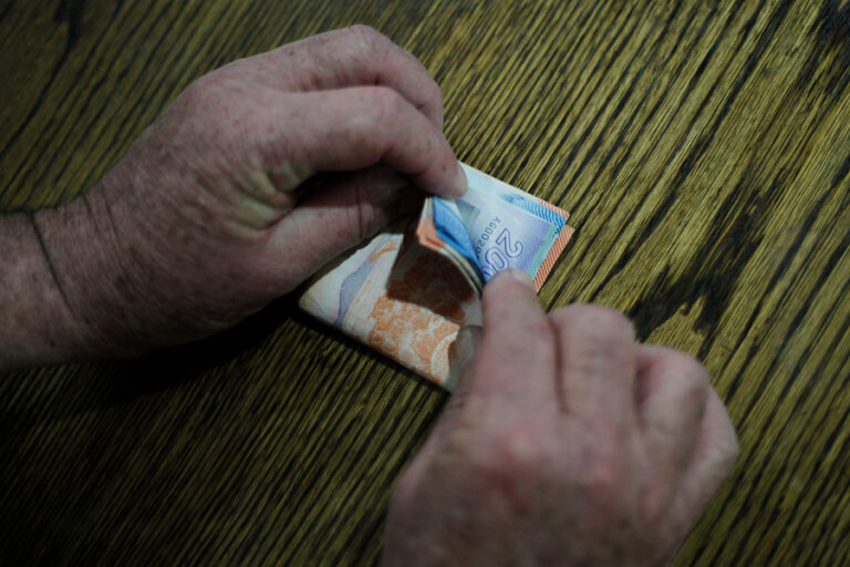 Canasta Alimentaria Protegida y aumento del sueldo mínimo: ¿Cómo impactarían a las familias?
