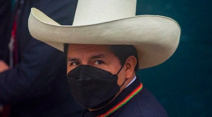Perú: Fiscal cita a declarar al presidente Castillo por presunto delito de tráfico de influencias