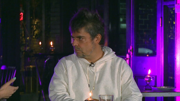 Ángel Parra por documental 