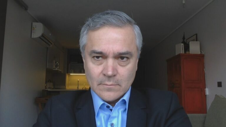 Javier Couso y propuesta constitucional: 