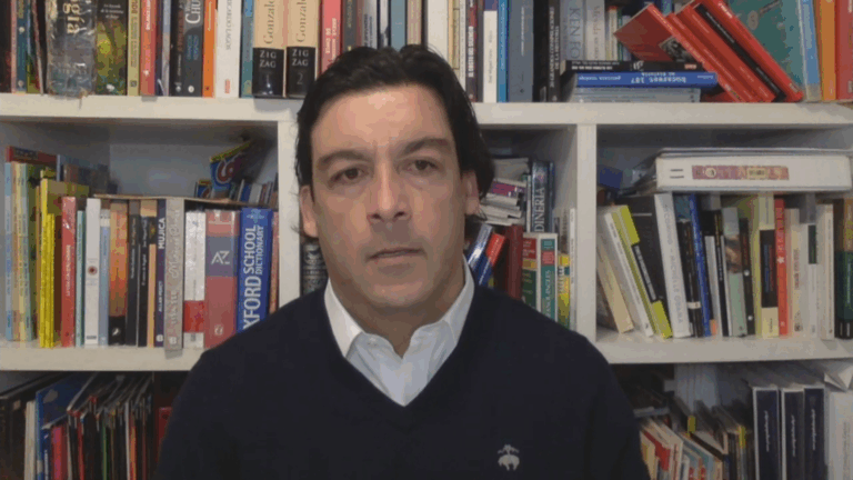 Leiva por indultos: “El Gobierno debiera entender que debe haber un análisis más exhaustivo por las señales que se pueden entregar”