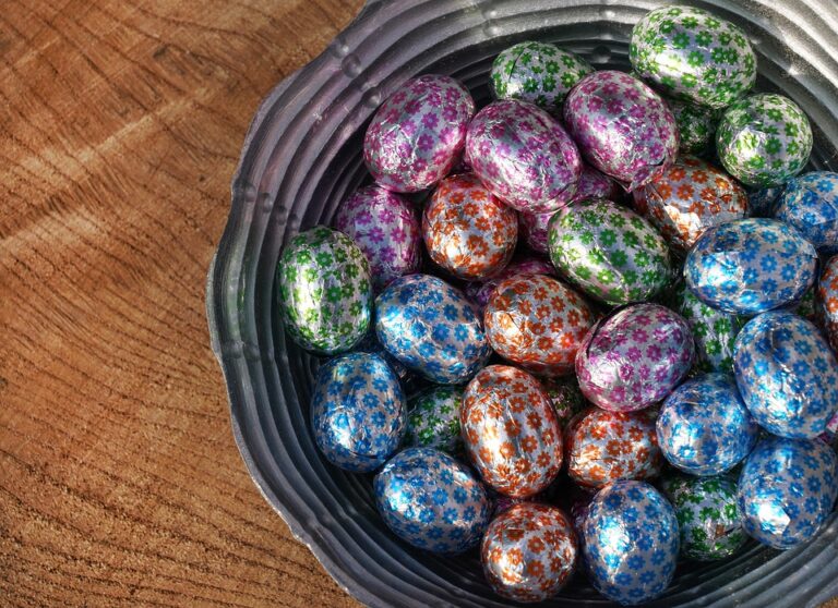 ¿Por qué se comen huevos de chocolate y qué significan los ramos? Los orígenes y costumbres de Semana Santa