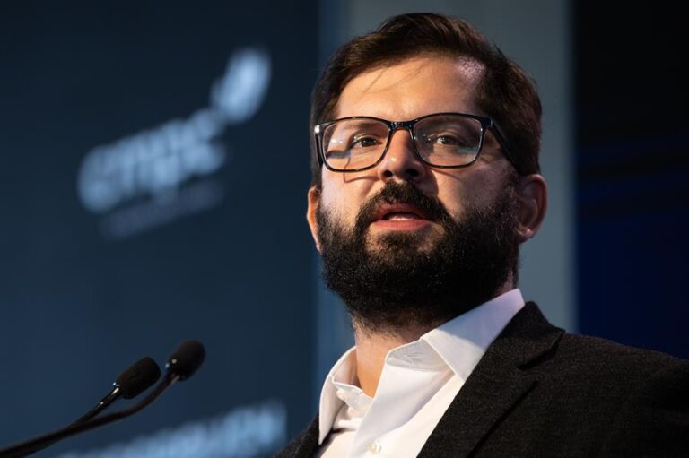 Revista Time elige al presidente Gabriel Boric como una de las 100 personas más influyentes de 2022