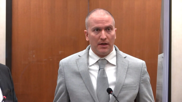 Derek Chauvin apela su condena por la muerte de George Floyd