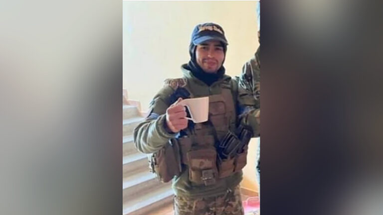 Muere un estadounidense que combatía en Ucrania contra tropas rusas: 