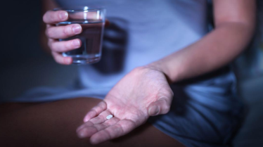 “Cualquier medicamento es un arma de doble filo”: Los peligros de las pastillas para dormir y cómo evitarlos