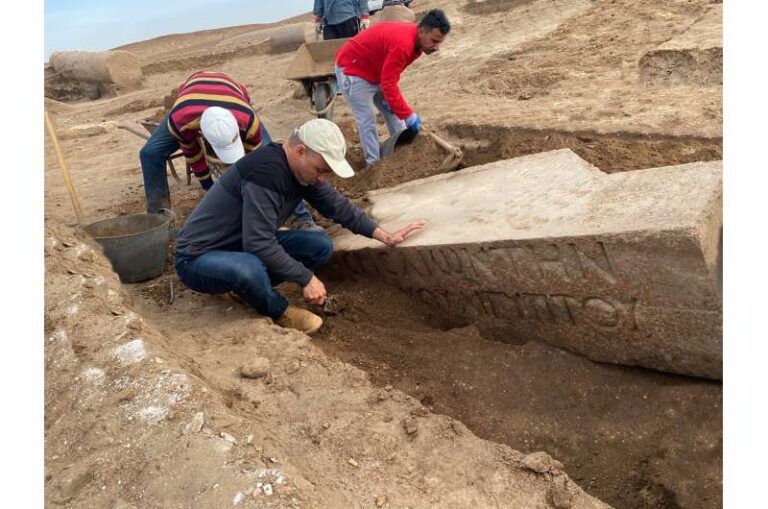 Desentierran las ruinas de un antiguo templo de Zeus en Egipto