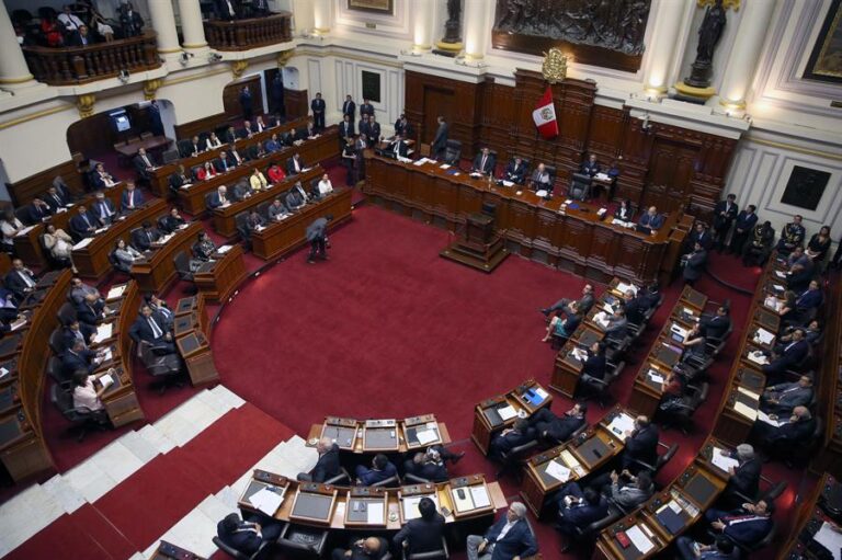 Representantes de Perú ante la ONU y la OEA renunciaron a sus cargos