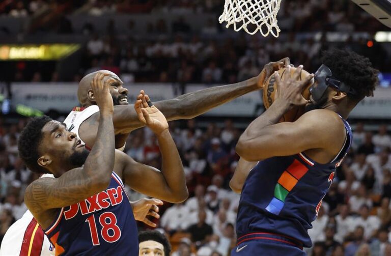 NBA: Miami Heat y Phoenix Suns quedan a un triunfo de llegar a las finales de conferencia