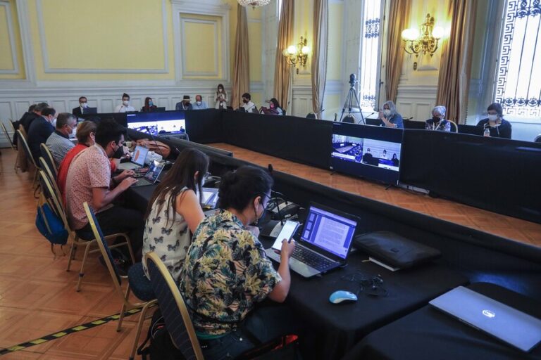 Convencional Núñez pidió votar 