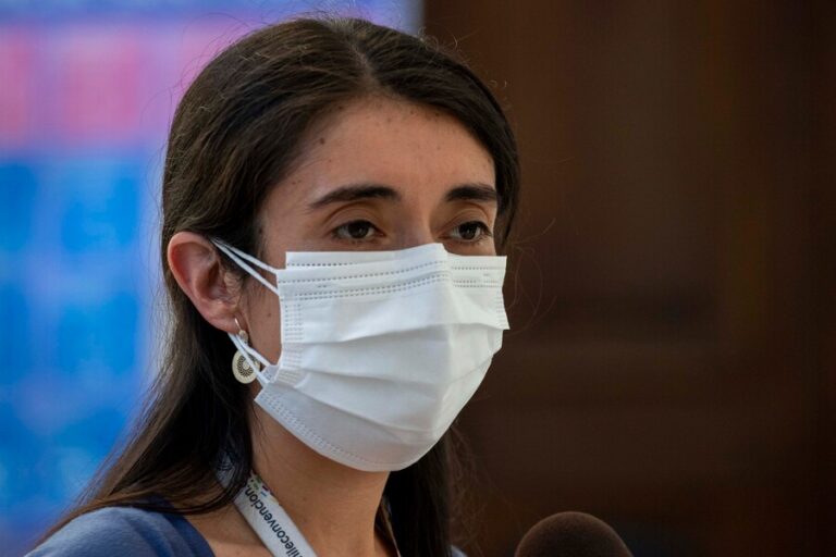 María Elisa Quinteros y eventual tercera vía en el plebiscito de salida: 