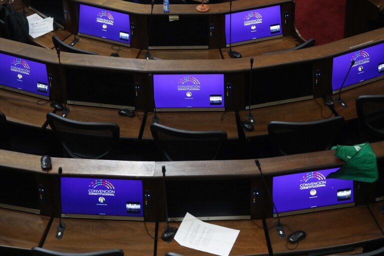 Trabajo a contrarreloj: ¿Qué se viene esta semana en la Convención Constitucional?