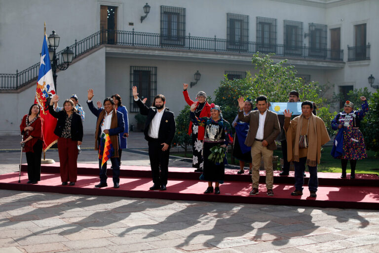 Gobierno duplicará recursos de compra de tierras de la Conadi: Destinarán $35.000 millones para 39 predios