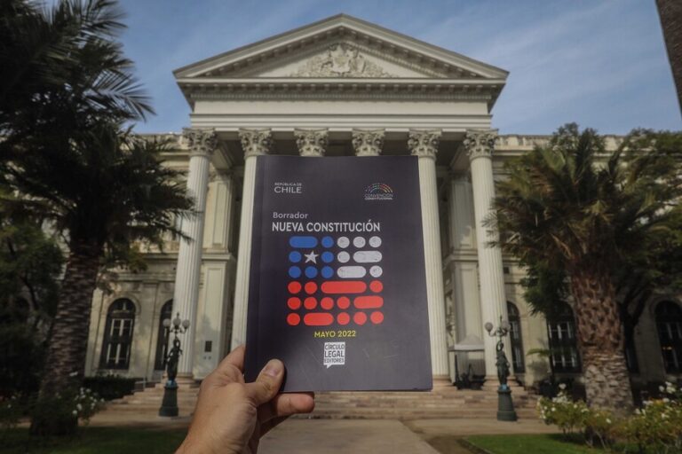 Convención aprobó el orden definitivo de los capítulos del proyecto de Constitución