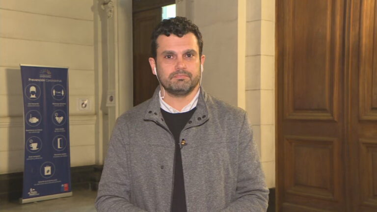 Jaime Bassa por eventuales alternativas al apruebo y rechazo: 