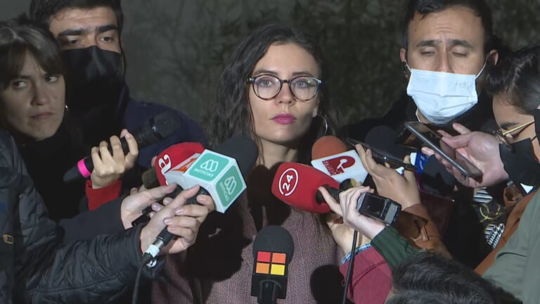 Vallejo confirmó que salida de Parga tiene relación con el caso Rebolledo: 