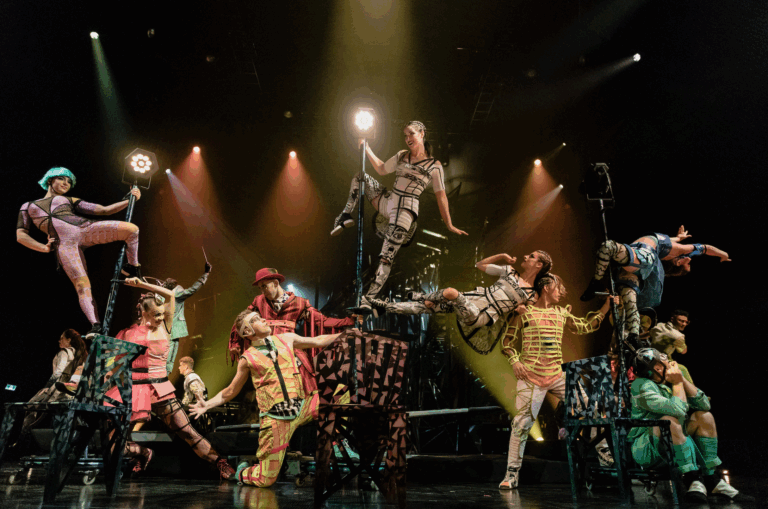 Zancos, fuego y músicos: El Cirque du Soleil regresa a Chile en verano de 2023