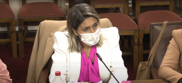 Olivera exigió pronunciamiento por noticias falsas sobre proyecto de personas menstruantes: 