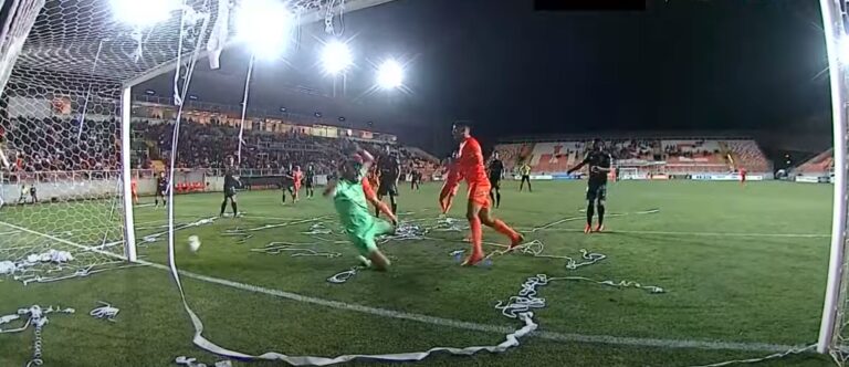 Gol fantasma: Grosero error del árbitro sentenció el empate entre Cobreloa y Wanderers