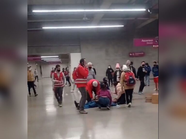 Control a vendedores ambulantes en Línea 6 del Metro dejó 8 trabajadores lesionados y un detenido