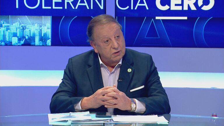 Sergio Pérez se mostró a favor de acabar con renta presunta y tener el mismo impuesto al combustible