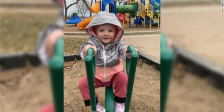 Extraña enfermedad causó estragos en una niña sana a gran velocidad