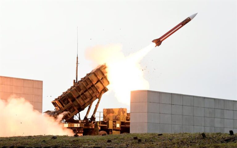 Corea del Norte lanzó un nuevo misil balístico, según Japón y Corea del Sur