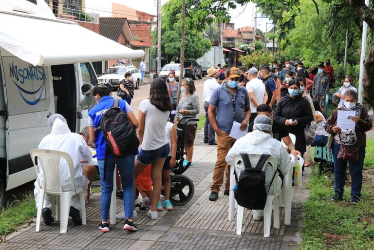 Bolivia confirma circulación de la variante BA2 de Ómicron en su territorio