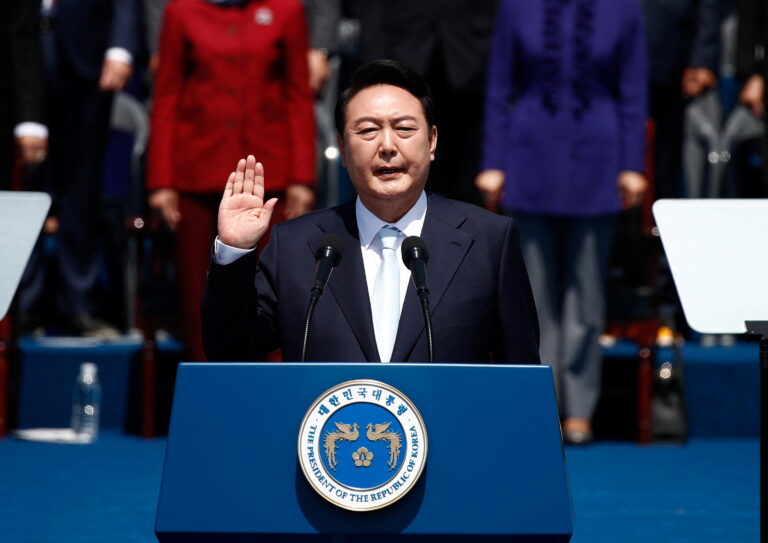 Nuevo presidente surcoreano insta a la desnuclearización de Corea del Norte en su discurso de toma de posesión