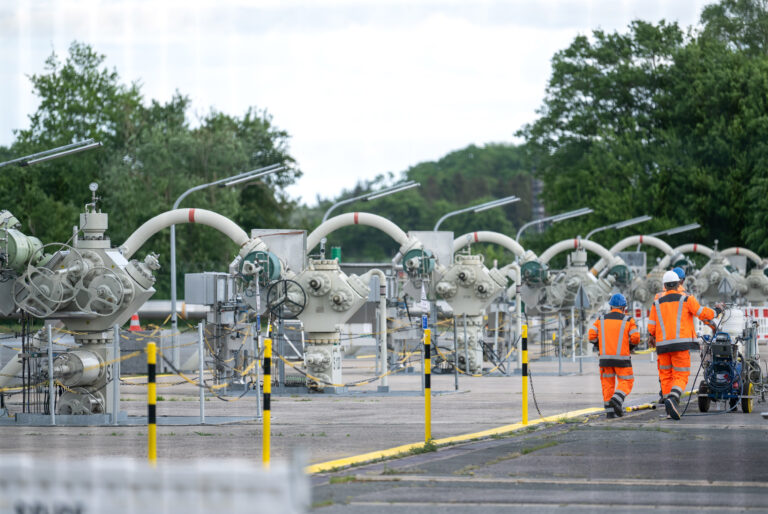 Raúl Sohr y el macroplan energético de la Unión Europea para acabar la dependencia con Rusia