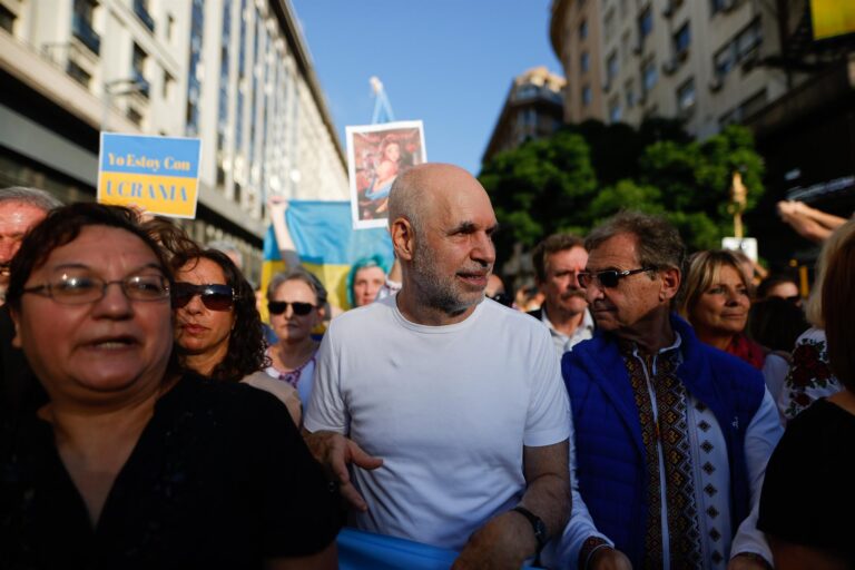 Buenos Aires emitió norma que limita el uso del lenguaje inclusivo en los colegios