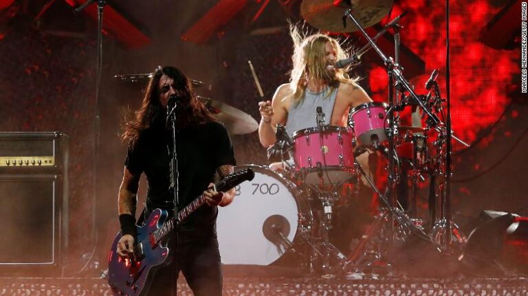 Foo Fighters anuncia conciertos en tributo a su fallecido baterista Taylor Hawkins