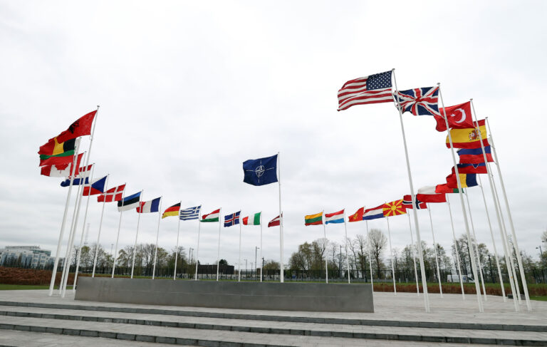 Suecia y Finlandia a la OTAN: Lo que sigue en la expansión de la alianza y cómo ha reaccionado Rusia