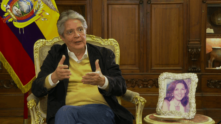 Lasso anunció que rebajará precios de gasolinas y del diésel para apaciguar las protestas contra su Gobierno en Ecuador