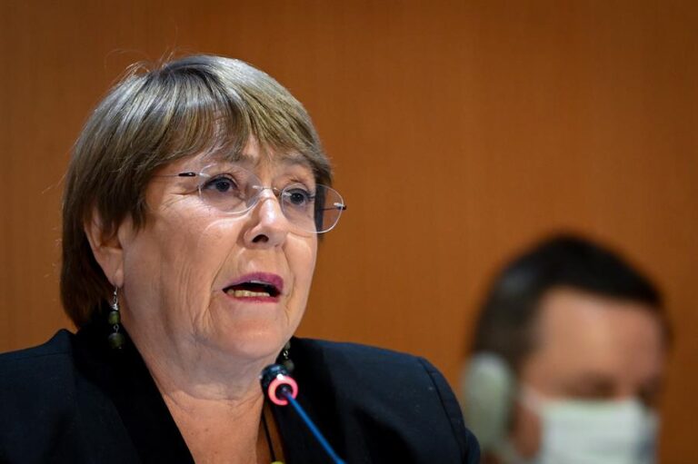 Bachelet denuncia creciente represión en Birmania: Ya van 1.900 muertes desde el inicio del golpe