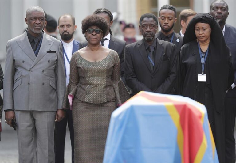 Bélgica devuelve al Congo el diente de su primer jefe de Gobierno, Patrice Lumumba