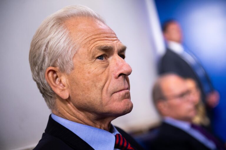Estados Unidos: Ex asesor de Donald Trump fue imputado penalmente por desacato al Congreso