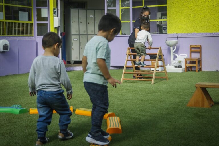 Adelanto de vacaciones de invierno: ¿Qué pasa con salas cunas y jardines infantiles?