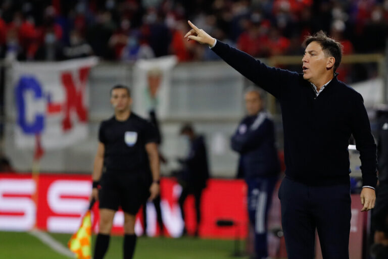 Berizzo por caso de Byron Castillo y fallo de la FIFA: 
