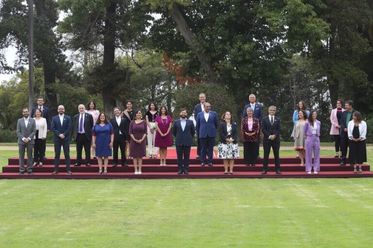 Gobierno responde a críticas y petición de cambio de gabinete: “Tenemos todavía muchos desafíos”