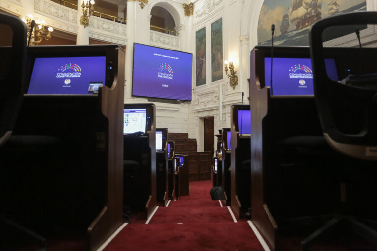 Fin al Senado en 2026, quorum de 4/7 y más: Pleno de la Convención votará hoy el informe final sobre Normas Transitorias