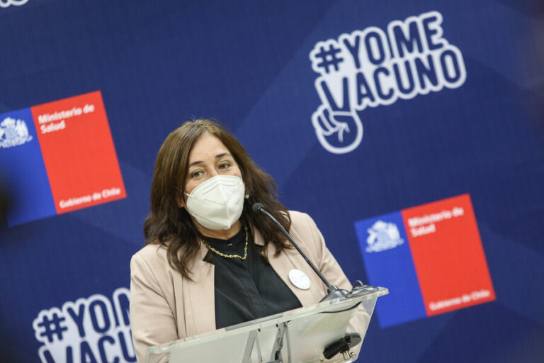 ¿Quinta dosis?: Ministra Yarza dice que esta semana se definirá si habrá una nueva inoculación contra el COVID-19