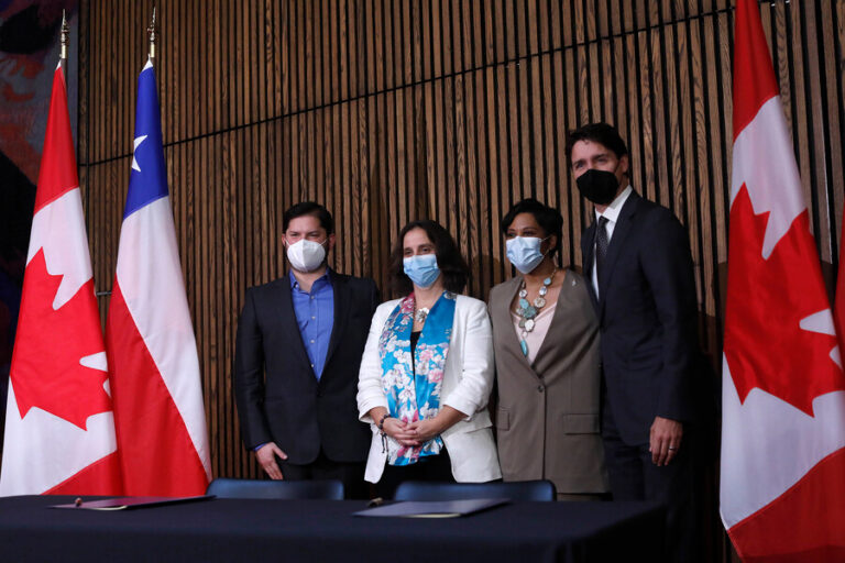 Canciller Urrejola destacó plan de acción conjunto con Canadá en materia de igualdad de género